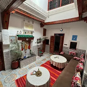Dar Enouiina Affittacamere